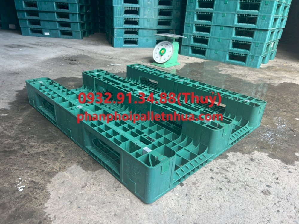 Bán pallet nhựa dùng kê hàng trong kho