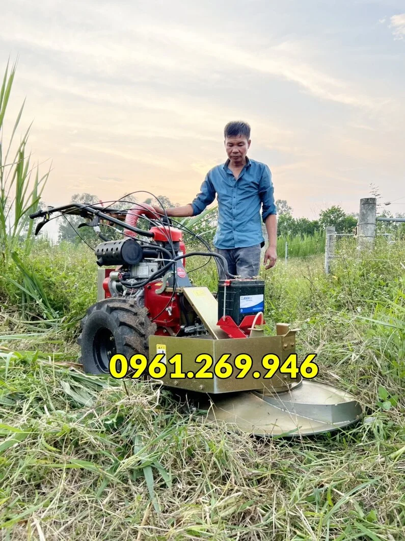 Ban-giao-may-cat-co-voi-mam-xoay-KAWASAKI-BM91 (41).webp