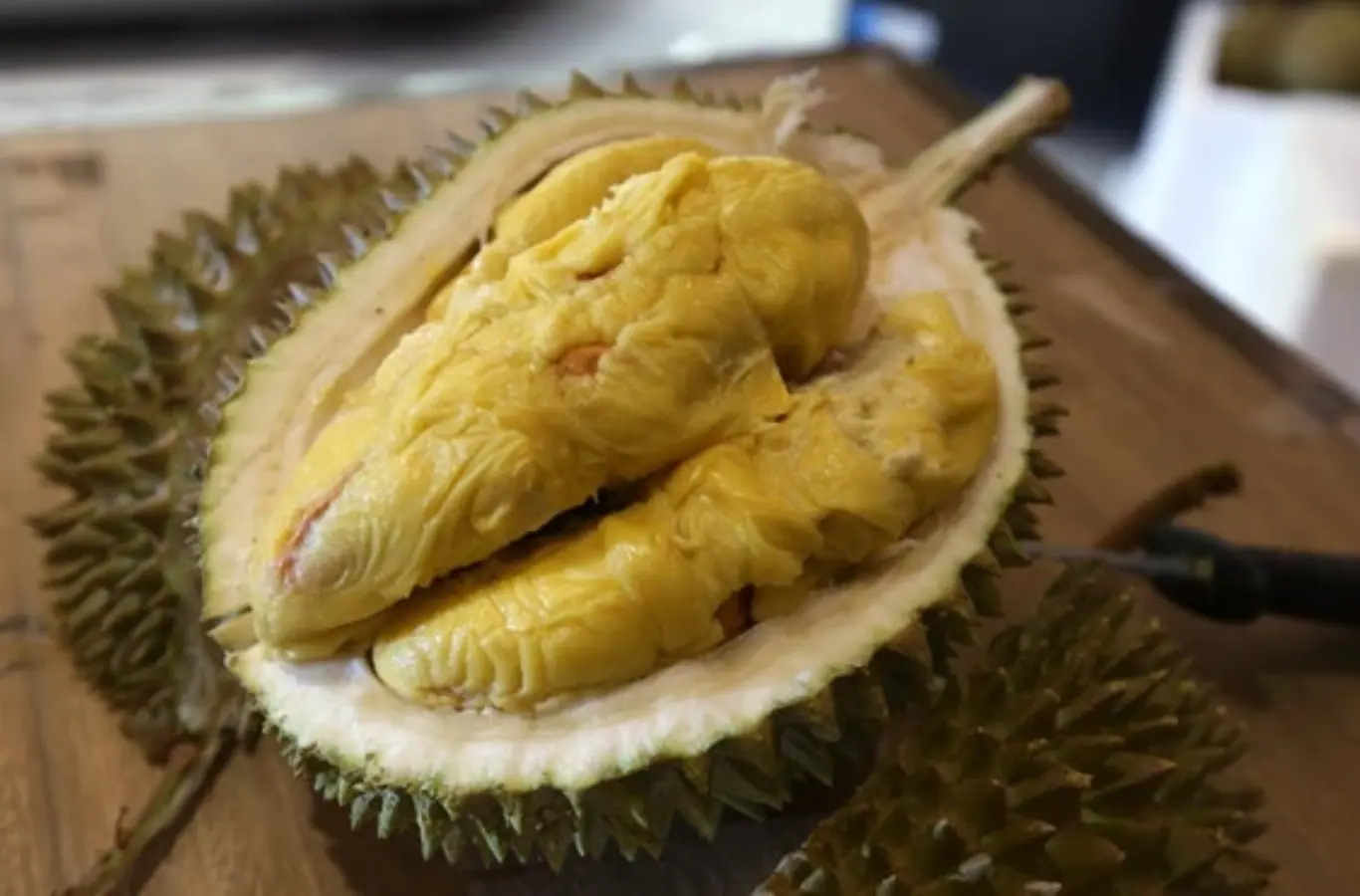 Quy Trình Trồng, Thu Hoạch và Bảo Quản Sầu Riêng Đông Lạnh