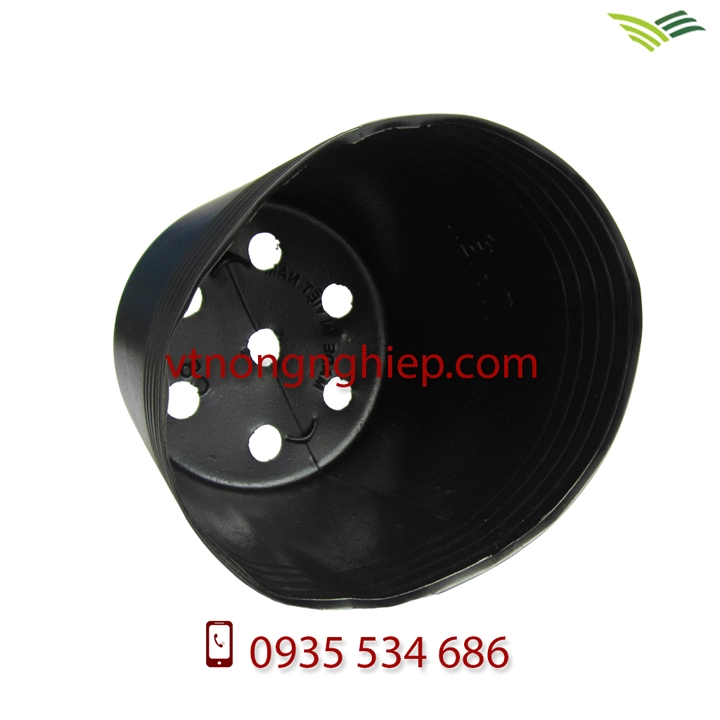 CHẬU NHỰA ĐEN C8 01.webp