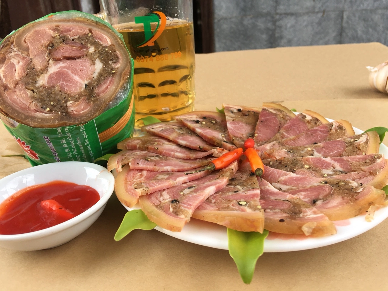 Với nhà máy sản xuất khép kín, trong môi trường thanh trùng với công suất 1.500 tấn/1 năm tọa lạc tại Tp.Vinh - Tỉnh Nghệ An.  >> Công ty cổ phần thự