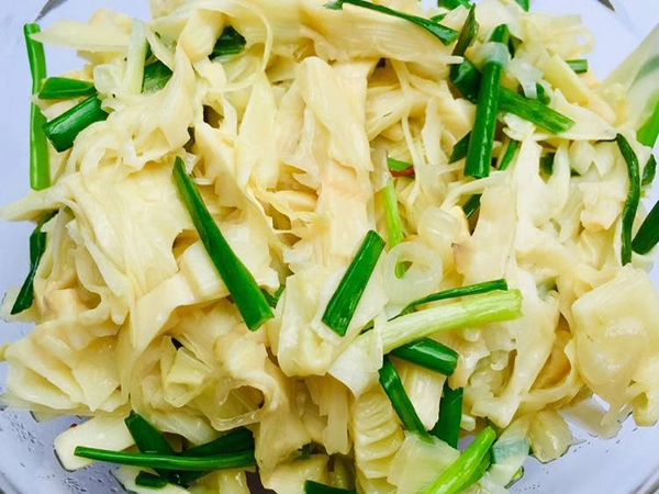 mang vau xao kieu.webp