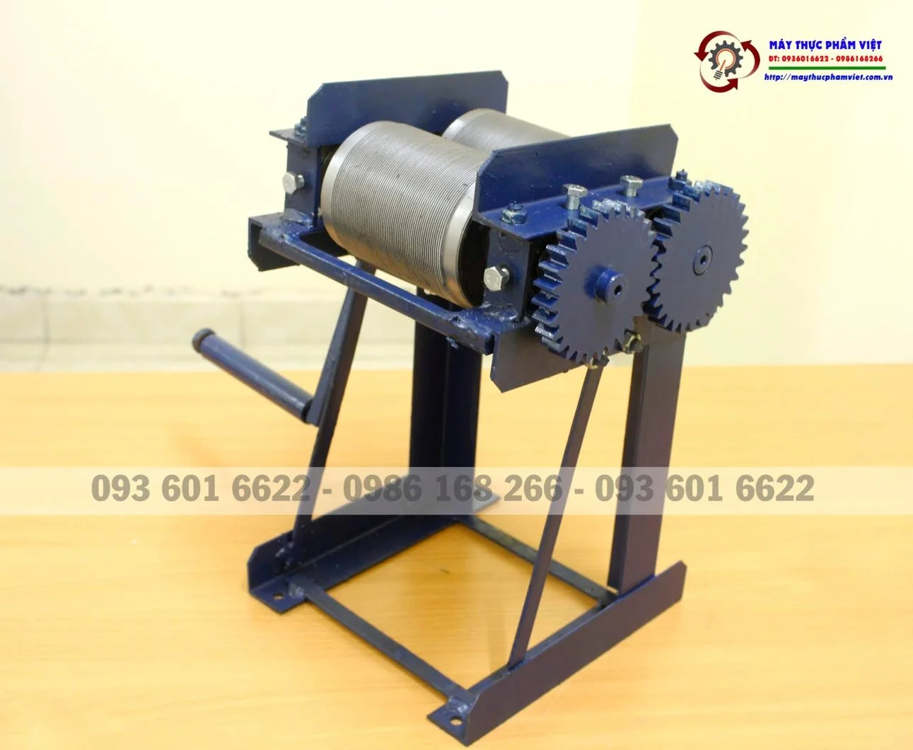 may cat da thu cong.webp