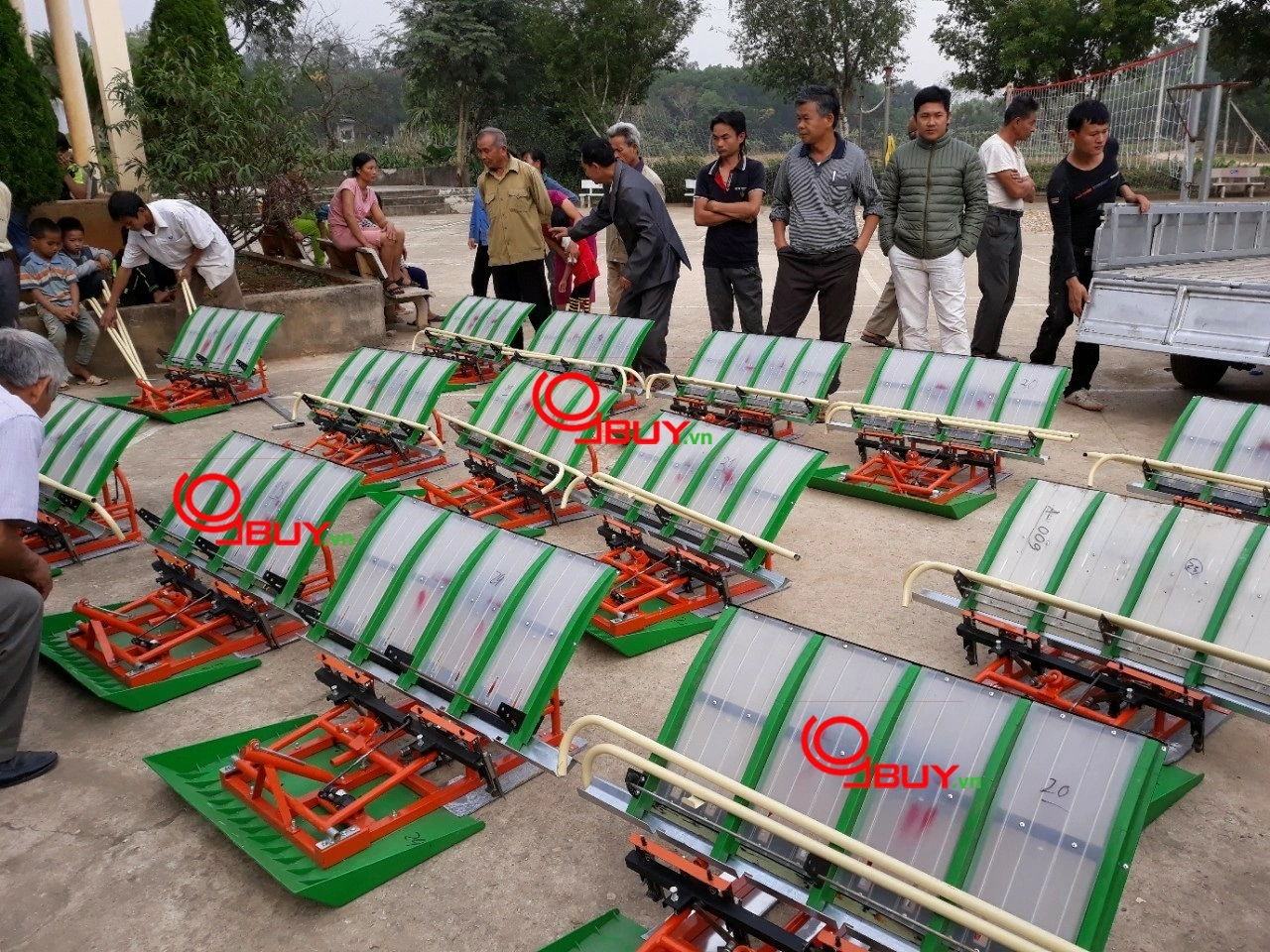 may cay lua 4 hang - 4.webp