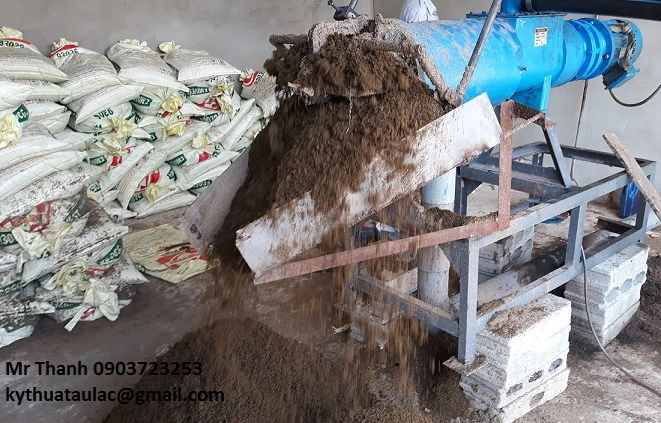 may ep phan viet nam.webp