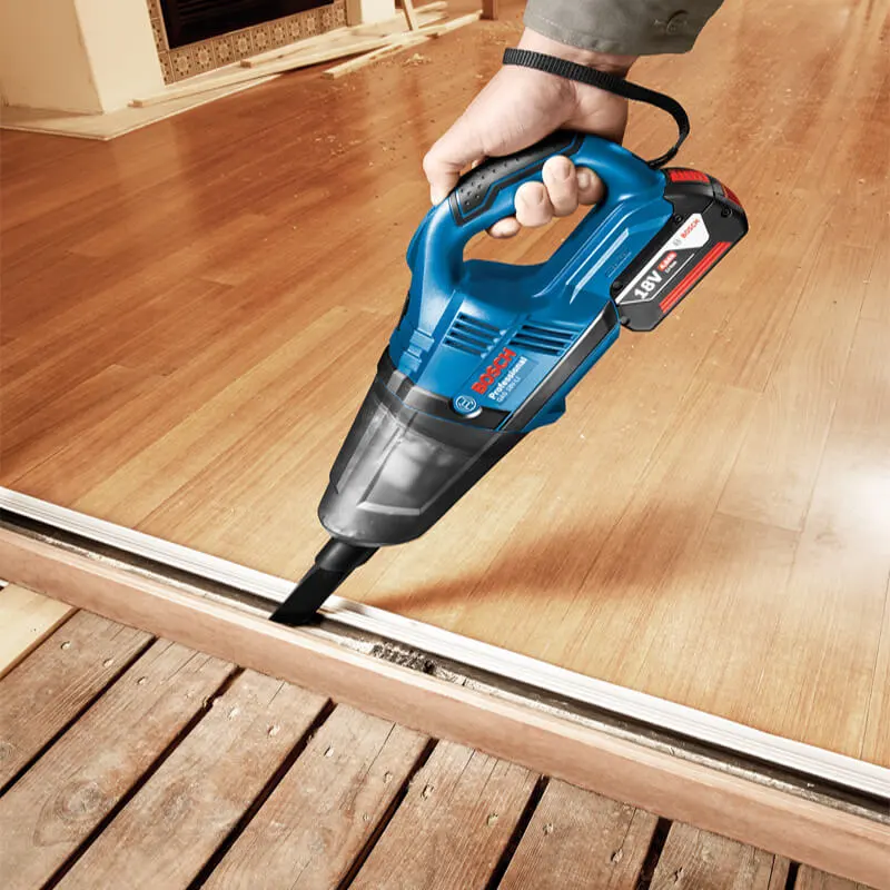 máy hút bụi 02.webp