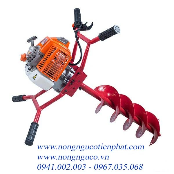 may-khoan-lo-trong-cay-pilo 2 người.webp