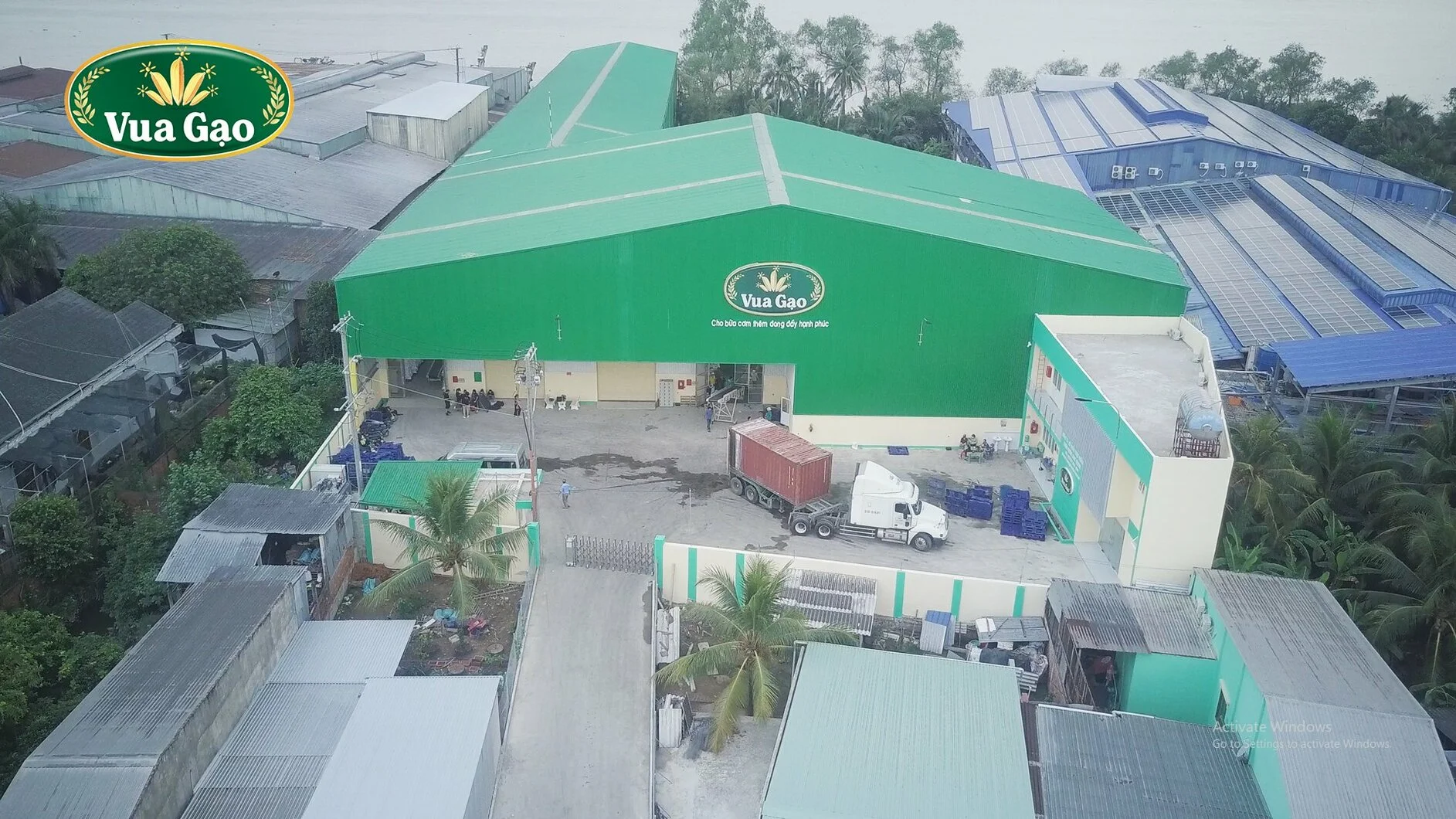 Nhà máy Vua Gạo.webp