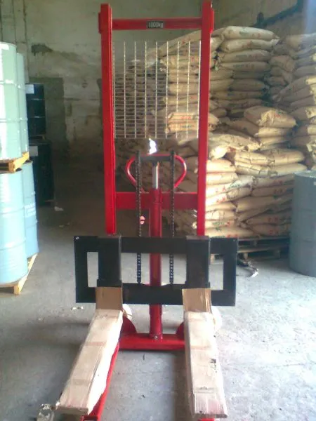 XE NÂNG TAY CAO.webp