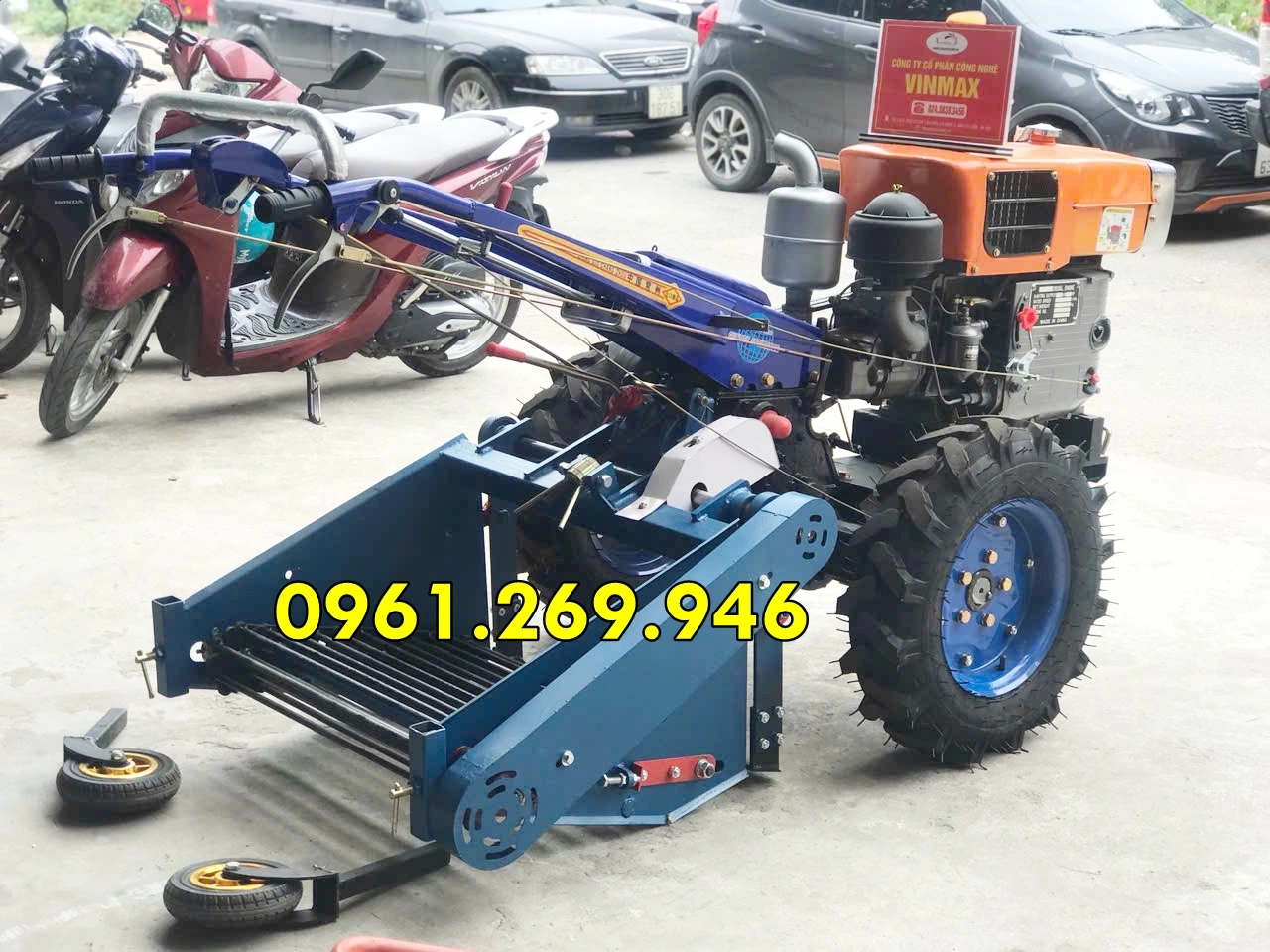 z7608882809092_45570d5252795fc4da801f231ef4581c.webp