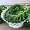 ban-cay-cai-xoan-kale-1.webp