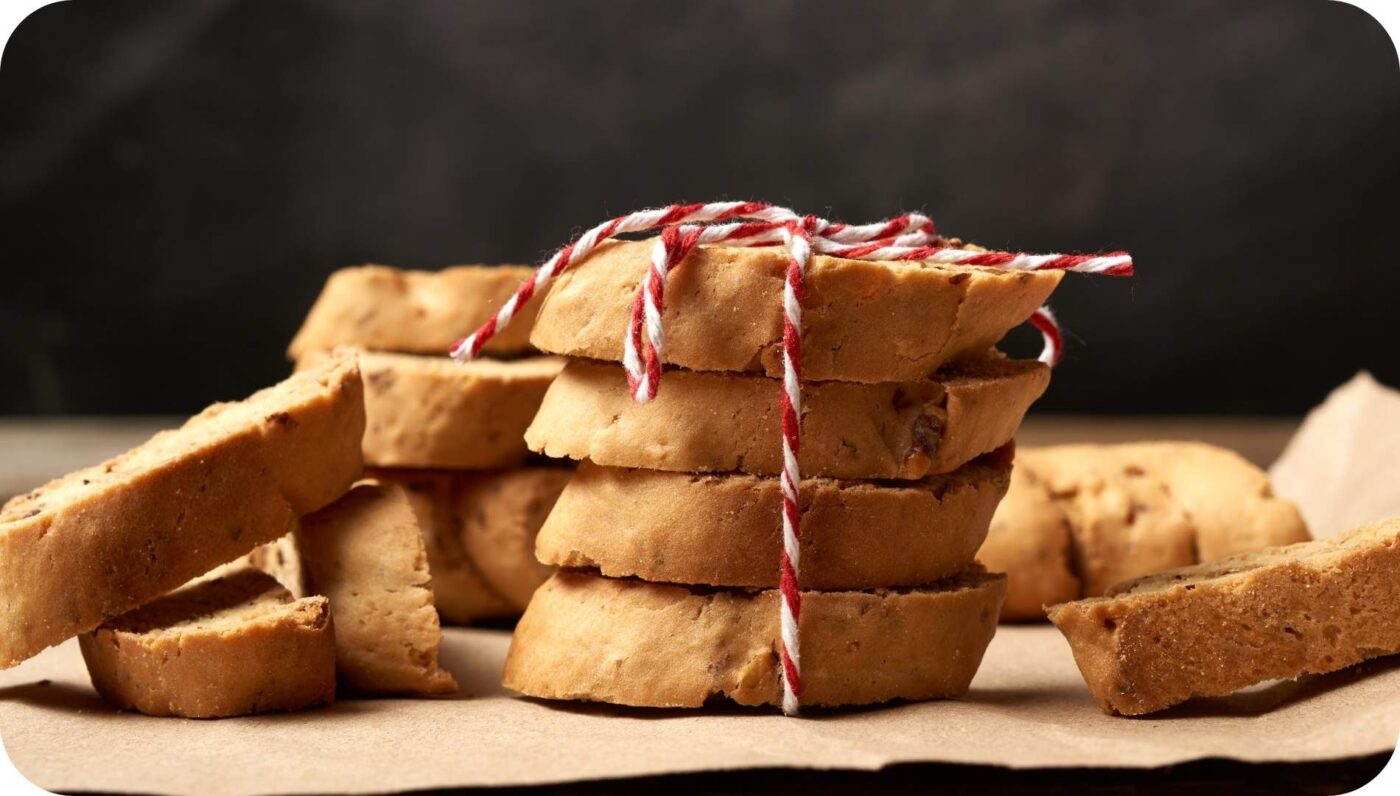 Bánh ít đường biscotti