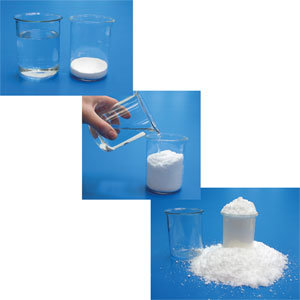 Super-Absorbent-Polymer-for-Instant-Snow.jpg