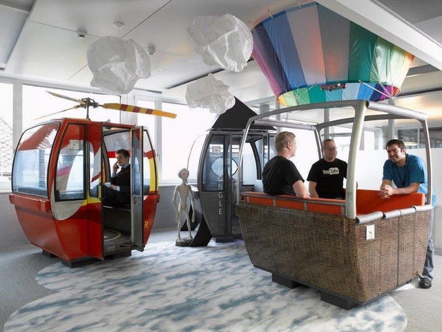 these-gondolas-which-are-based-on-the-swiss-mountain-railways-are-often-used-for-meetings-1516006863510.jpg